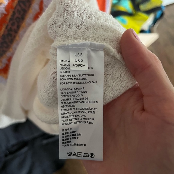 Brand: Free people Size: S Style: off white sweater with cheetah sleeves - Picture 4 of 5